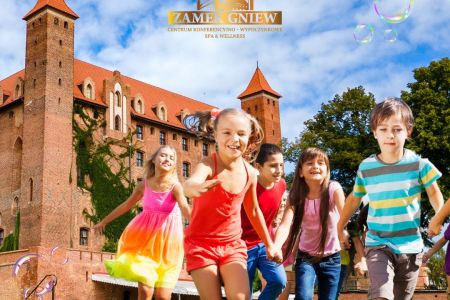 Wakacje LATO 2023 - Wakacje na Zamku