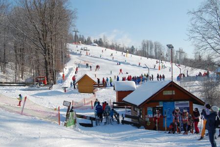 Dom Wczasowy Beskidy - Zima w Beskidach