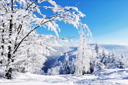 Dom Wczasowy Beskidy - Zima w Beskidach